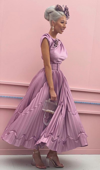 milano imai melbourne cup 2019 mauve pleated dress with cascading floral headpiece